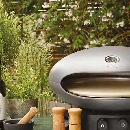 度假居 Half-timbered House From 1894 With Wilderness Bath 尼斯泰兹